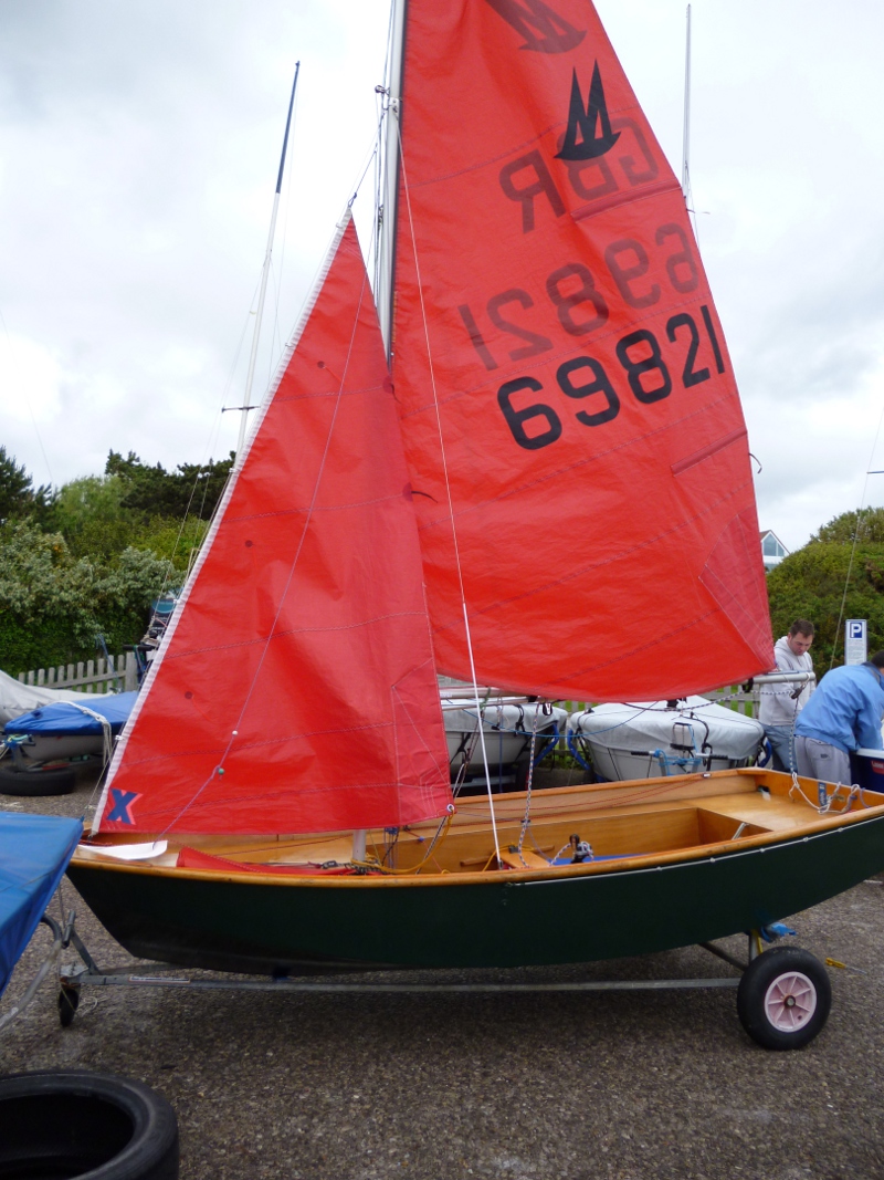 Mirror dinghy 69821