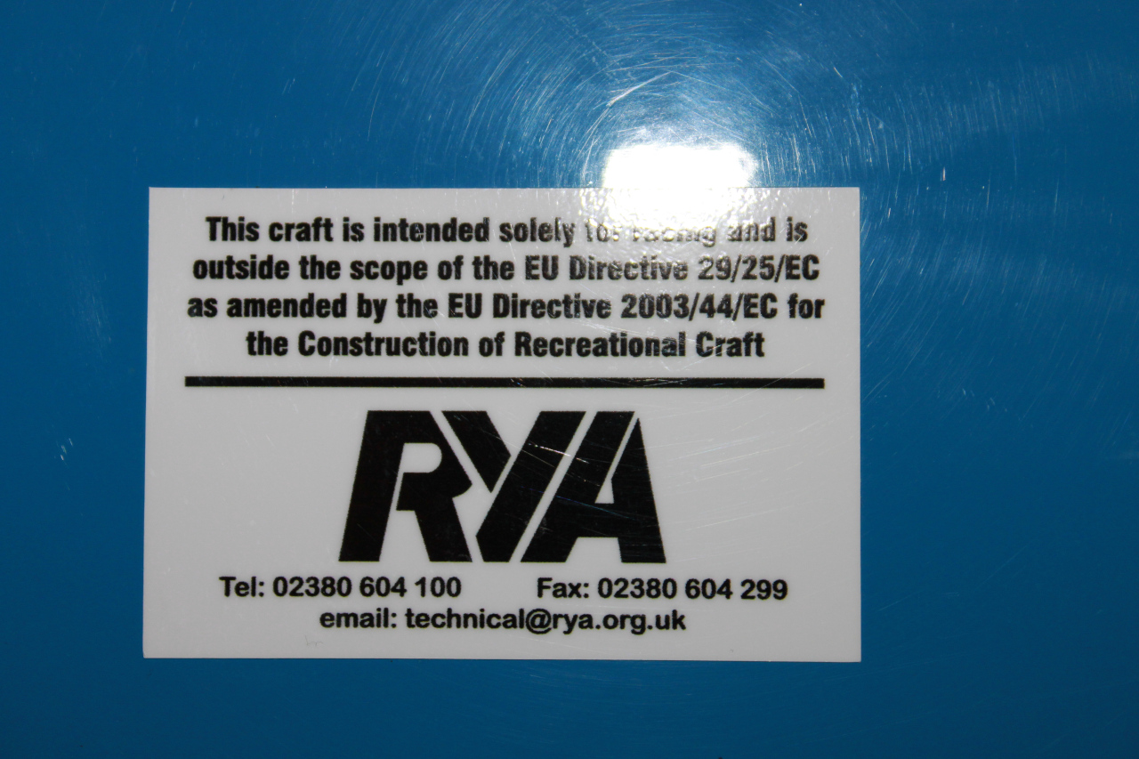 solely for racing CE sticker IMG 2664 1280 x 853